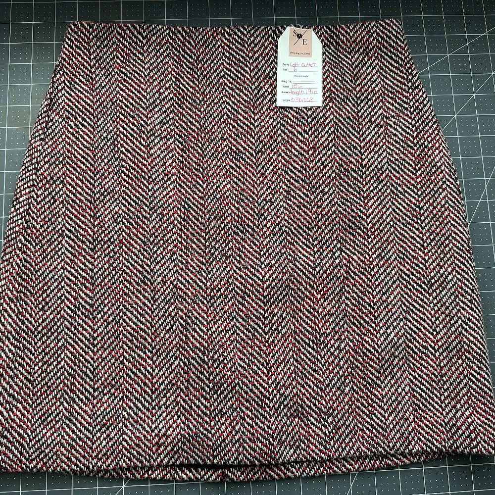 ANN TAYLOR LOFT black Gray Red Wool Blend Herringbone Tweed A-line Mini Skirt 6